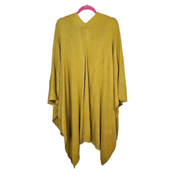 Coco + Carmen chartreuse knitted wrap NWT. One Size - Picture 3 of 5